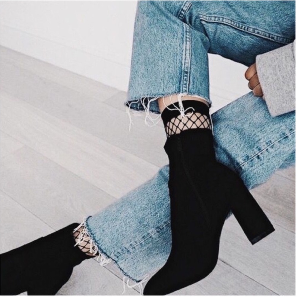 Steve Madden Black Brisk Bootie